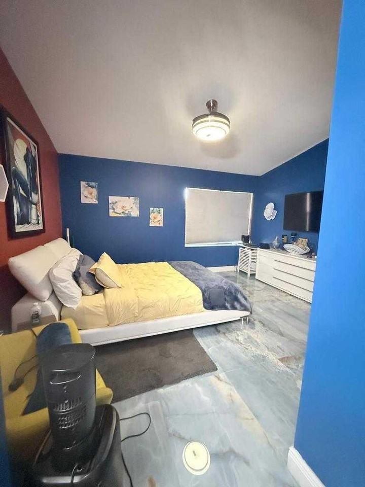 11 Capitol Ct - Photo 7 of 10