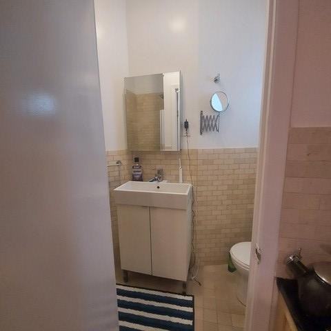 52 Macdougal St - Photo 6 of 6