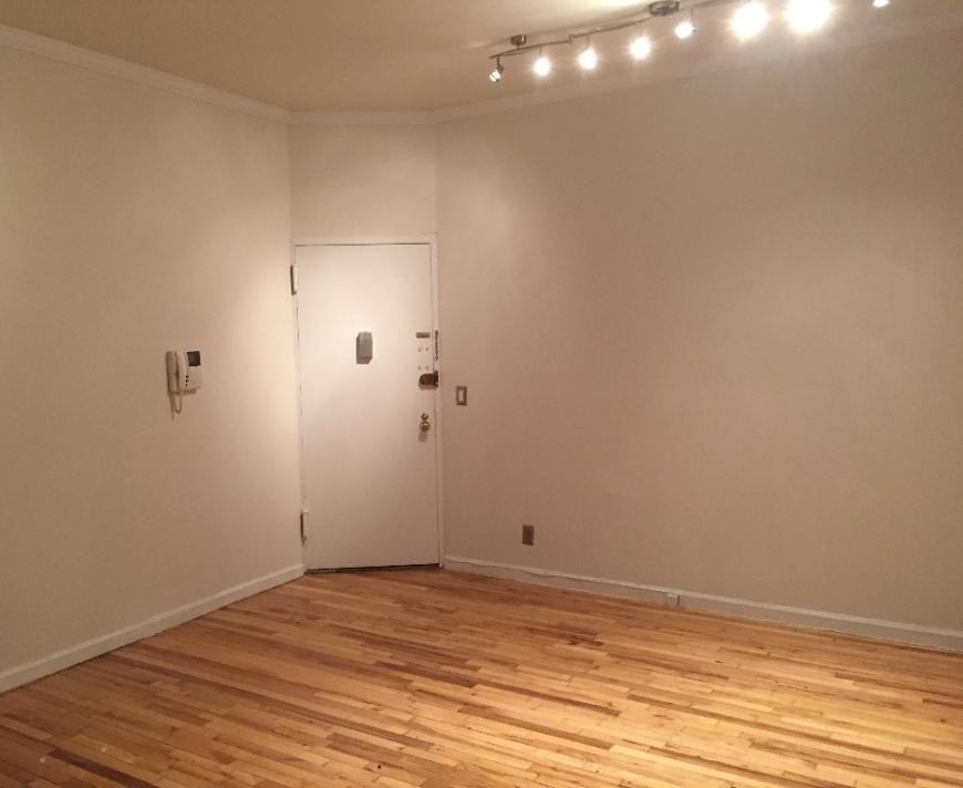 112 W 72nd St - Photo 3 of 7