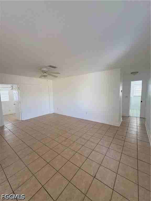 436 Bayshore Dr - Photo 5 of 11