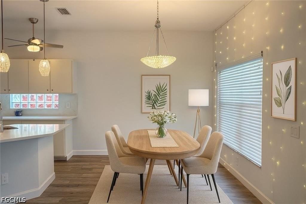 10700 Aqua Surf Ct - Photo 2 of 32