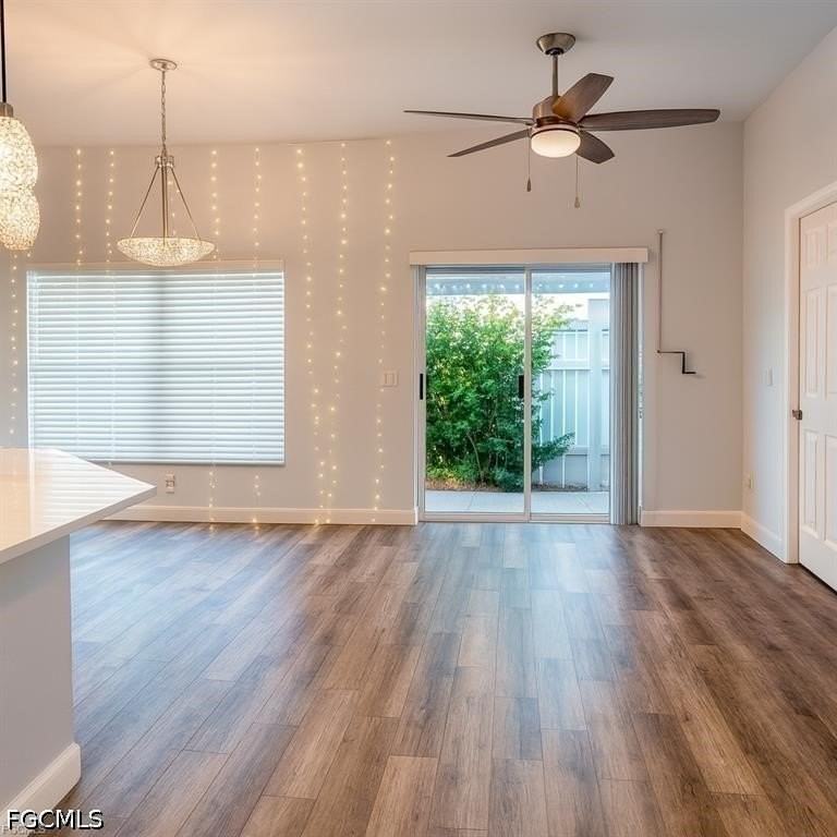 10700 Aqua Surf Ct - Photo 3 of 32