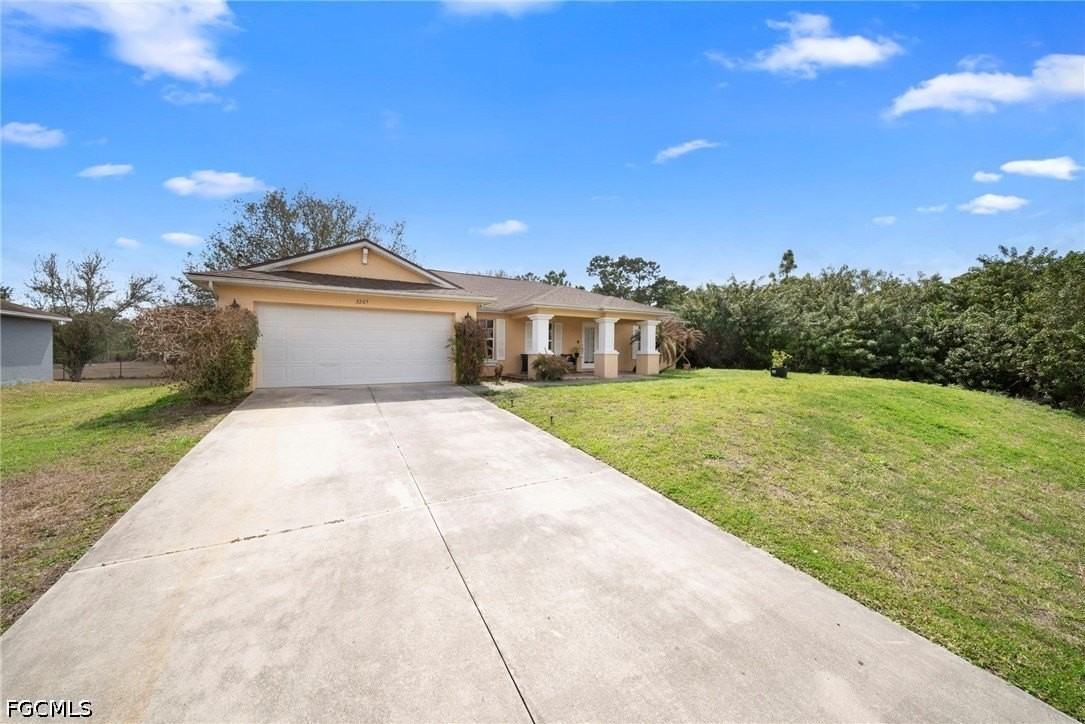 3205 38th St W - Photo 2 of 26