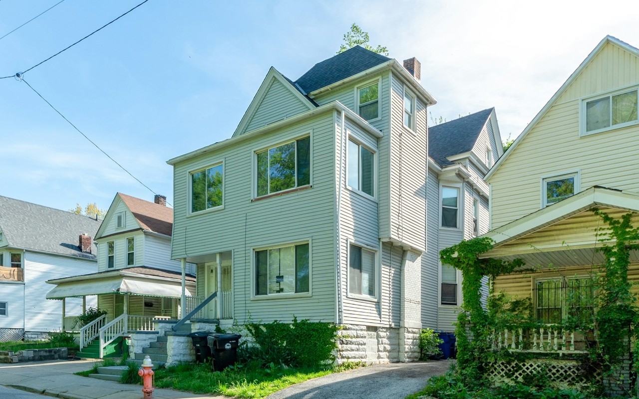 1261 East 99th Street, Unit C - Photo 2 of 14