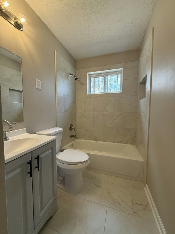 256 Delta Road - Photo 2 of 6