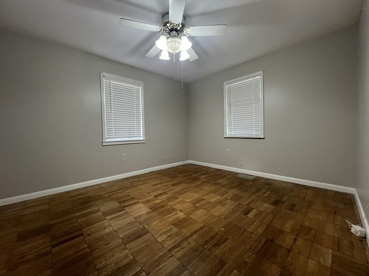 1450 Gold Avenue - Photo 6 of 12