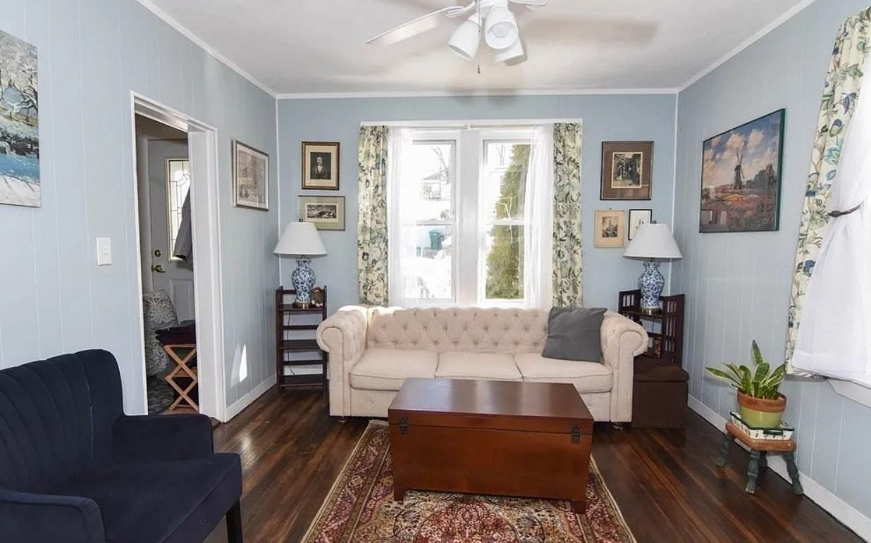 18 Gaston Street - Photo 7 of 9