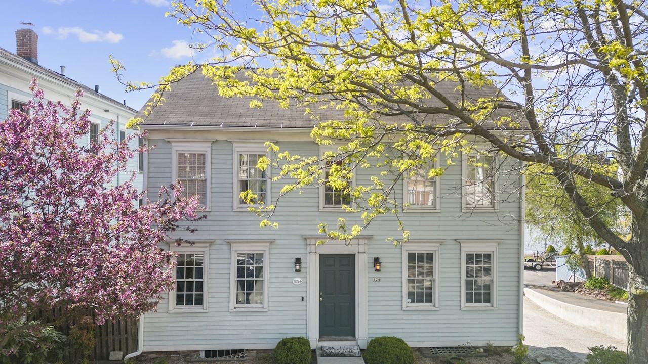 624 Quinnipiac Avenue, Unit 1- Main House - Photo 5 of 33