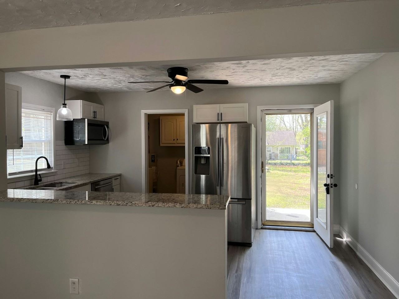 3625 Flint Street - Photo 4 of 19