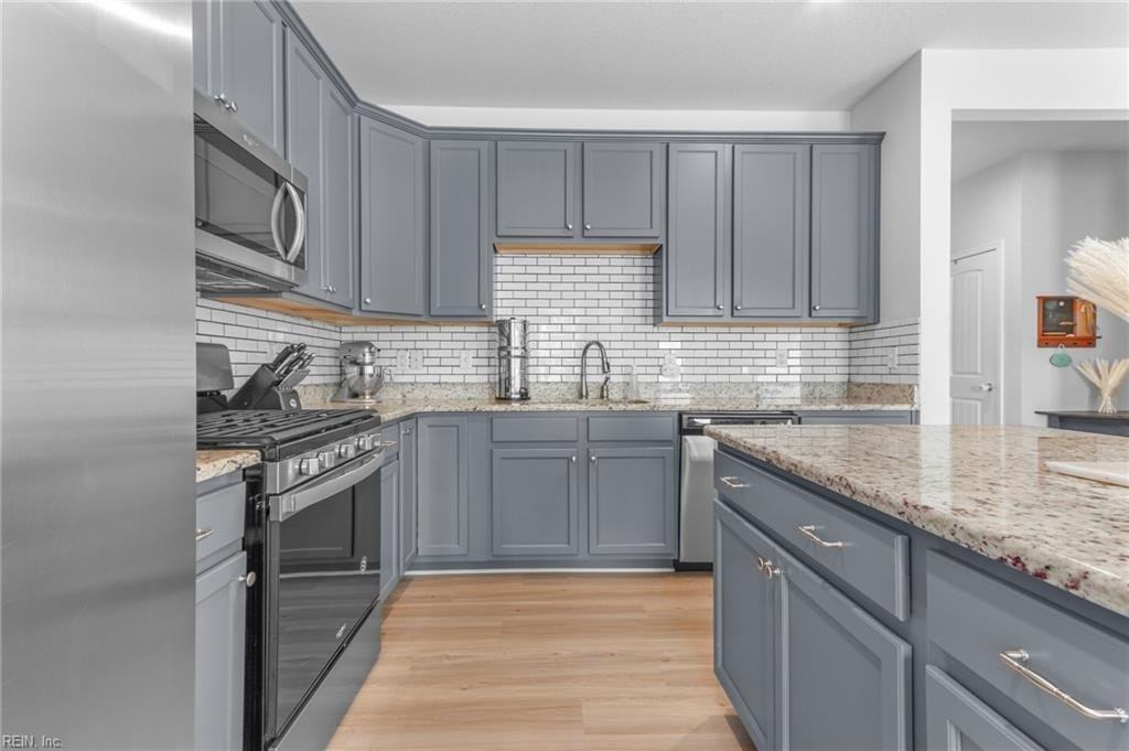 608 Rhema Rd - Photo 2 of 29