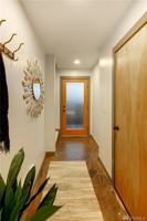 featured image of 4032 Pasadena Pl Ne