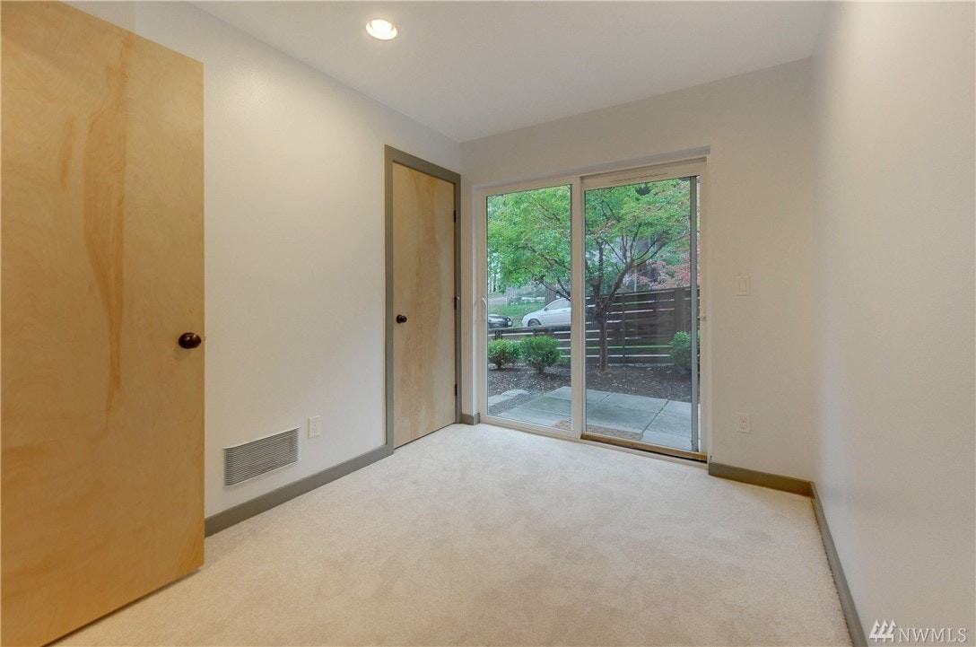 4032 Pasadena Place Northeast - Photo 3 of 17