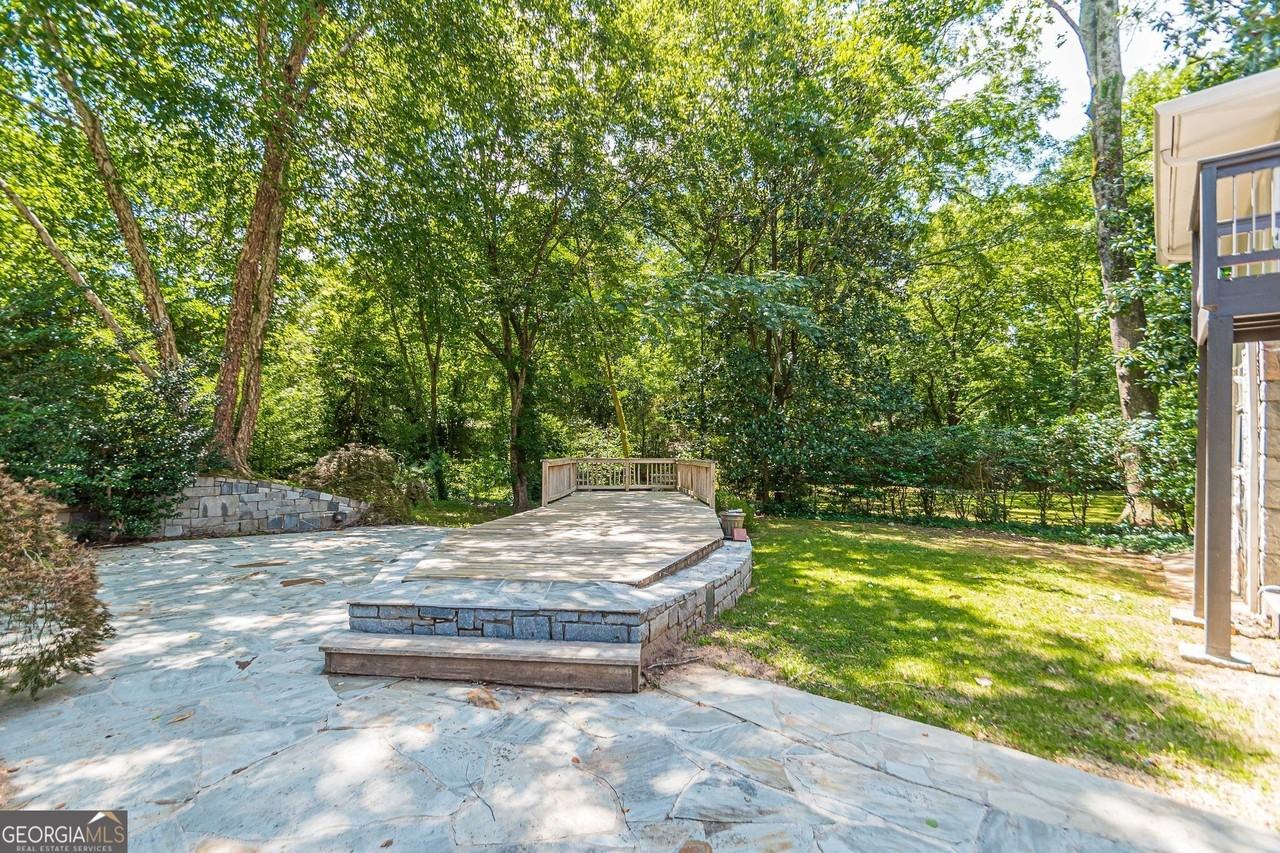 4523 Runnemede Rd Nw - Photo 4 of 47