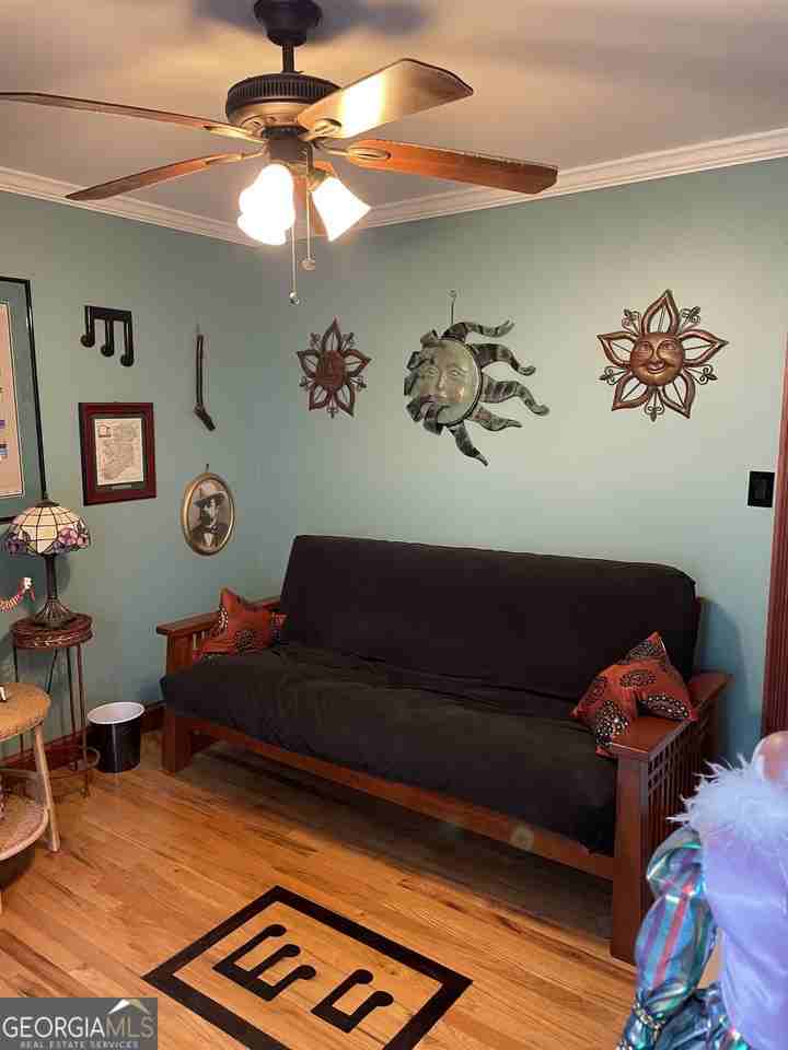 3666 Lakewood Ct #B - Photo 5 of 12