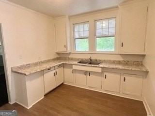 908 Hill St - Photo 3 of 8