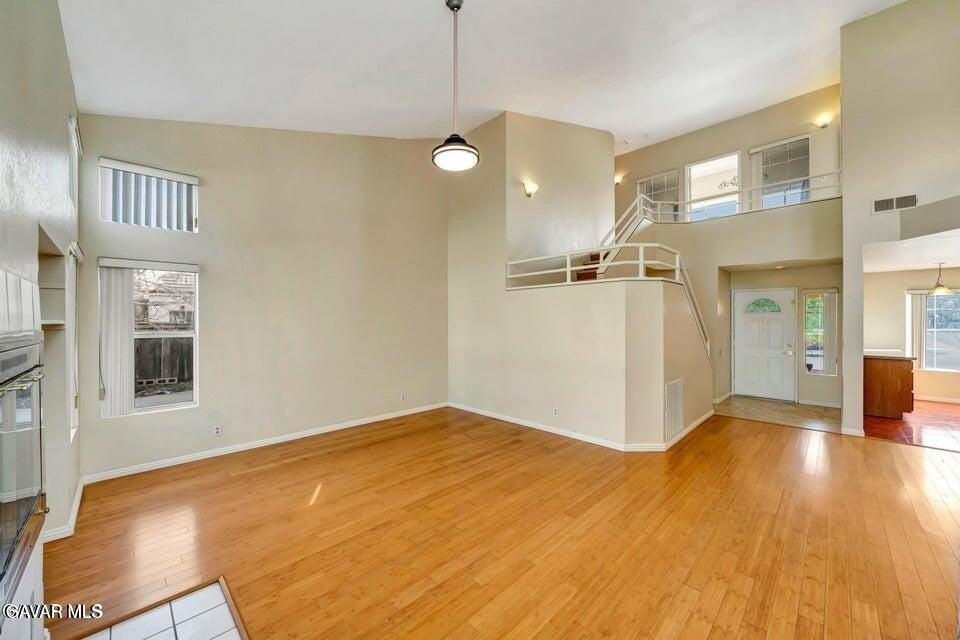 2611 Redington St - Photo 4 of 26
