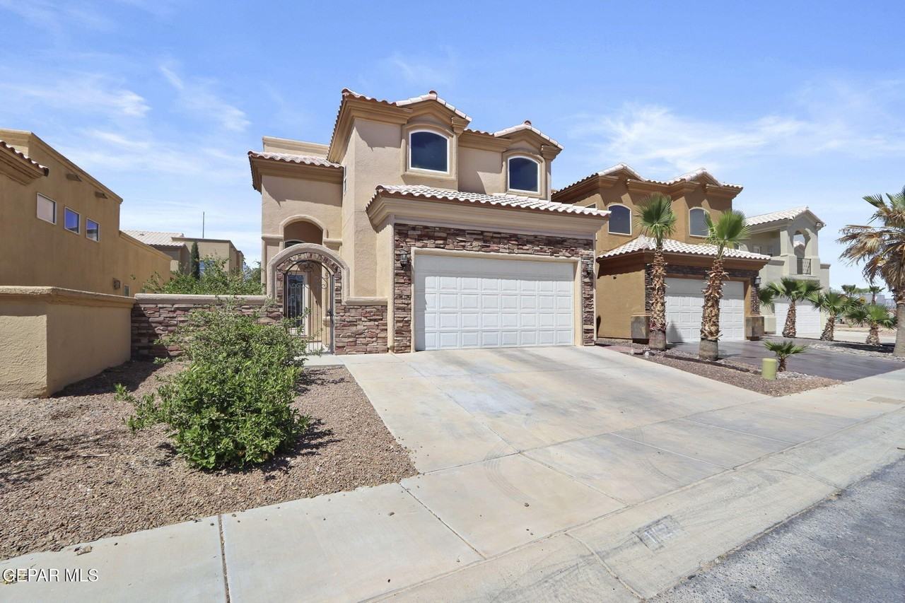 11621 Saint Martin Way - Photo 4 of 50