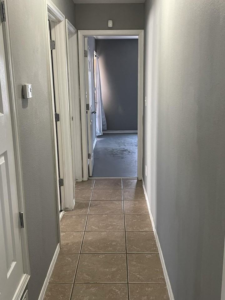 5724 Saluki Dr Unit B - Photo 7 of 13