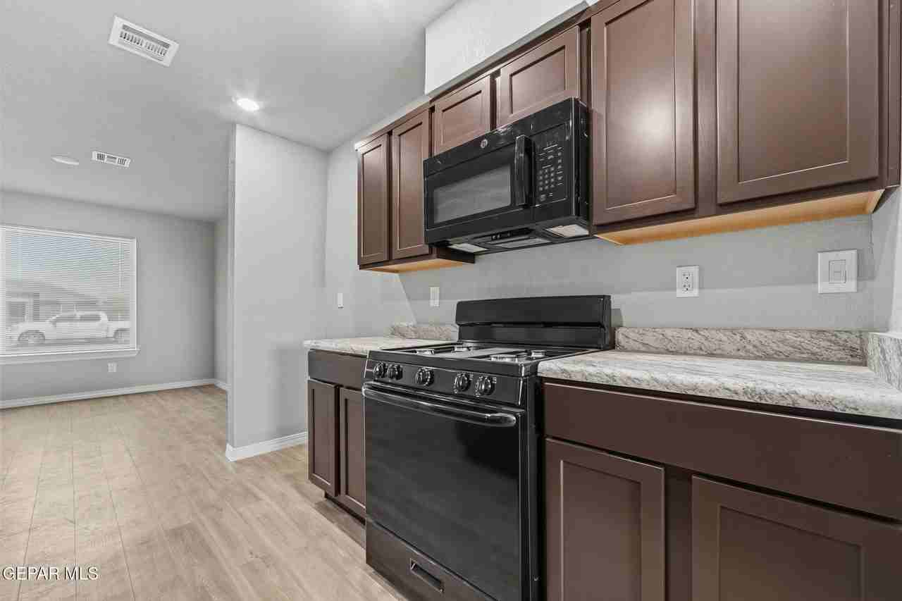 14368 Star Cactus Ave - Photo 7 of 24