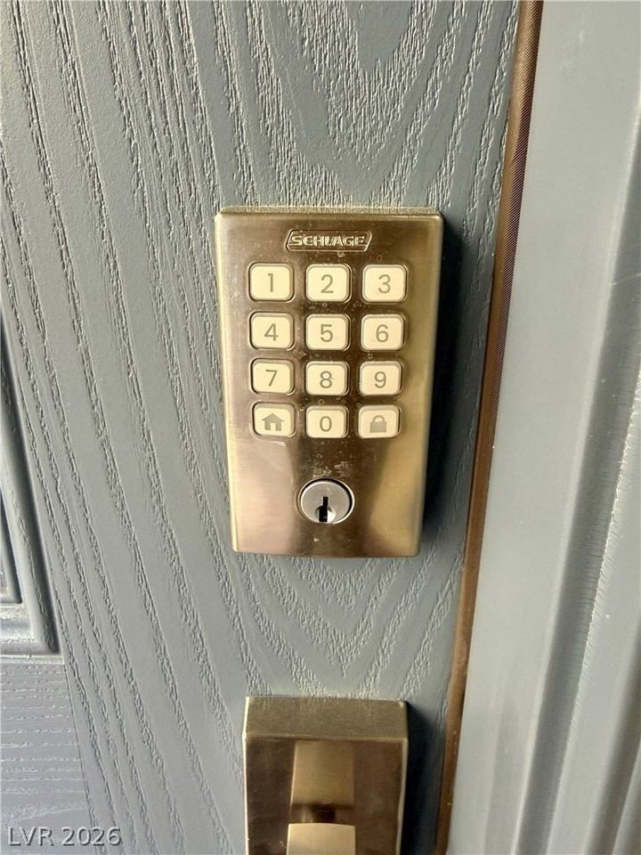 8341 Caldera Hills Ave - Photo 6 of 45