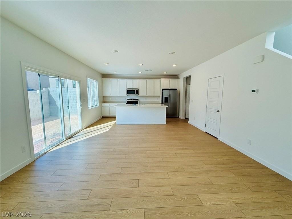 8341 Caldera Hills Ave - Photo 7 of 45