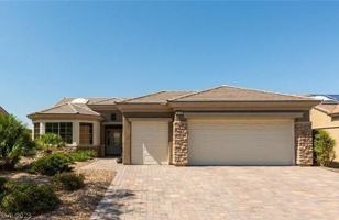 featured image of 2582 Highmore Ave