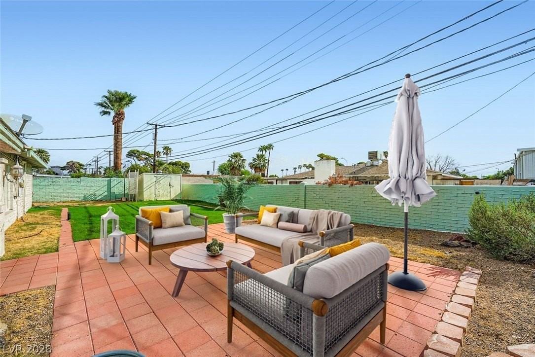 1711 S 6th St - Photo 4 of 23