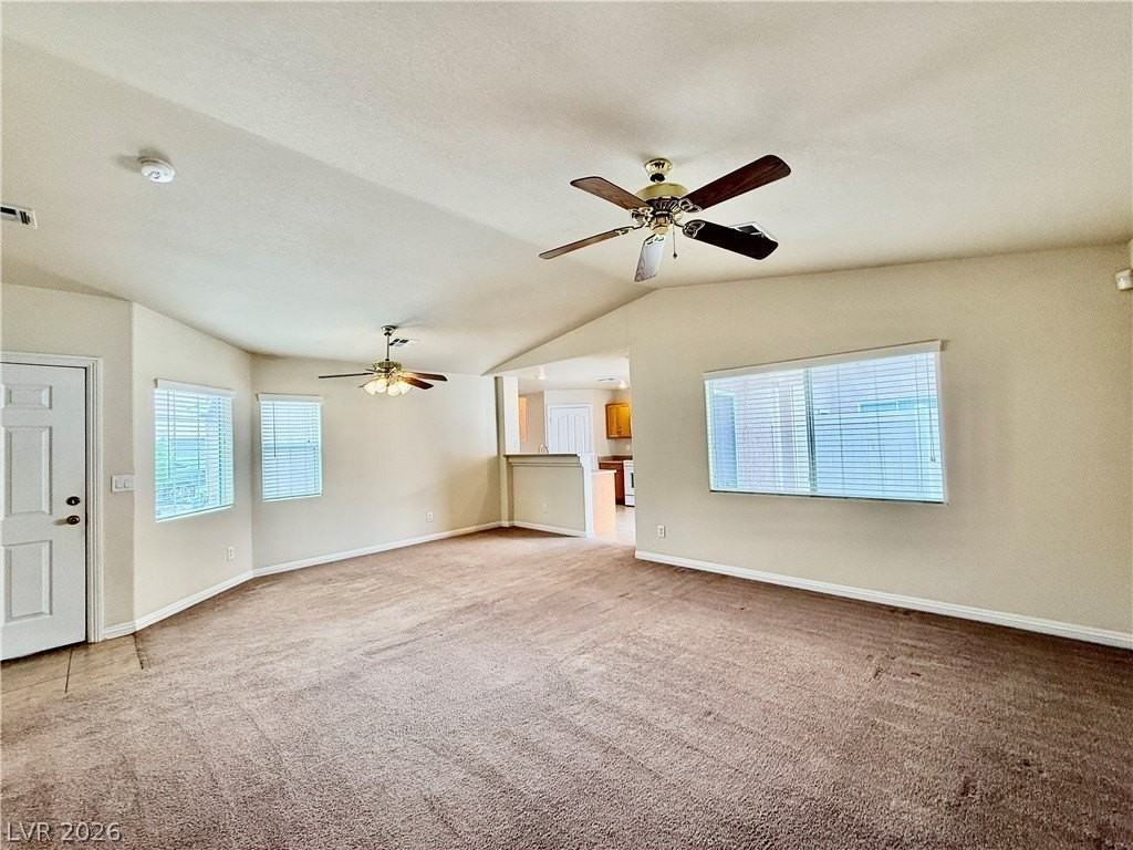 8618 Lakota St - Photo 3 of 20