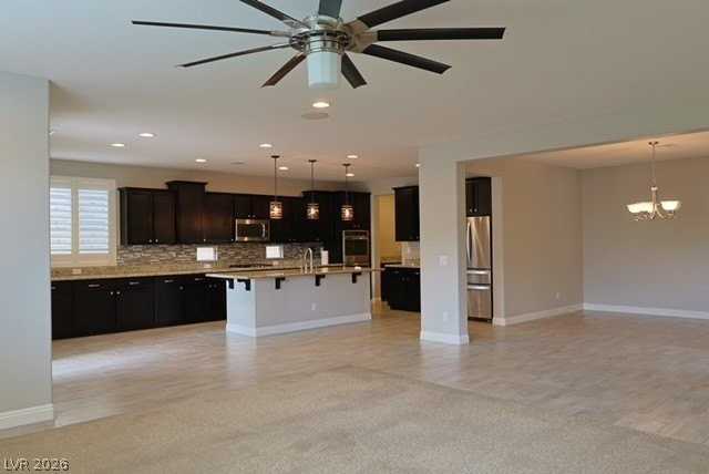 531 Signal Peak St - Photo 7 of 44