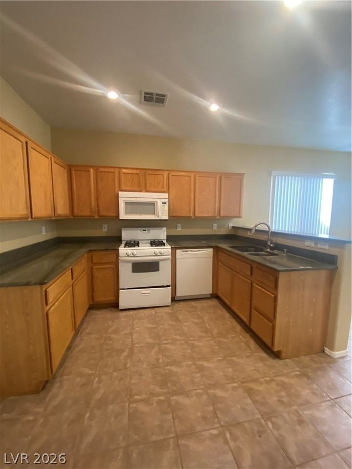 6237 Castle Kennedy St - Photo 2 of 15