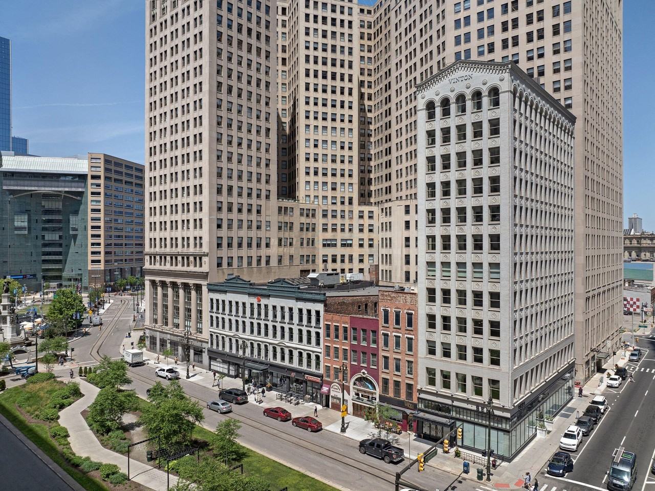 600 Woodward Ave Apt 7b - Photo 3 of 21