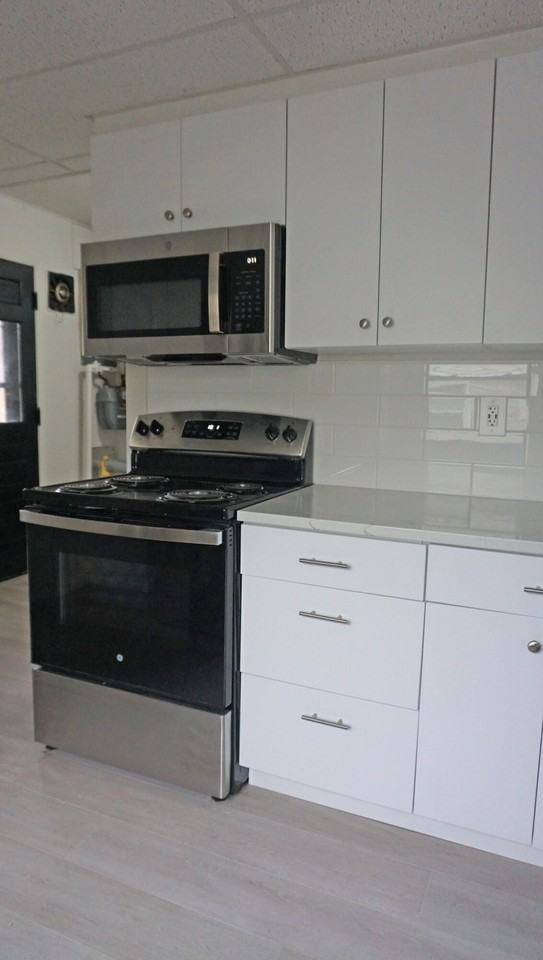 2364 Pinecrest Ave - Photo 7 of 19