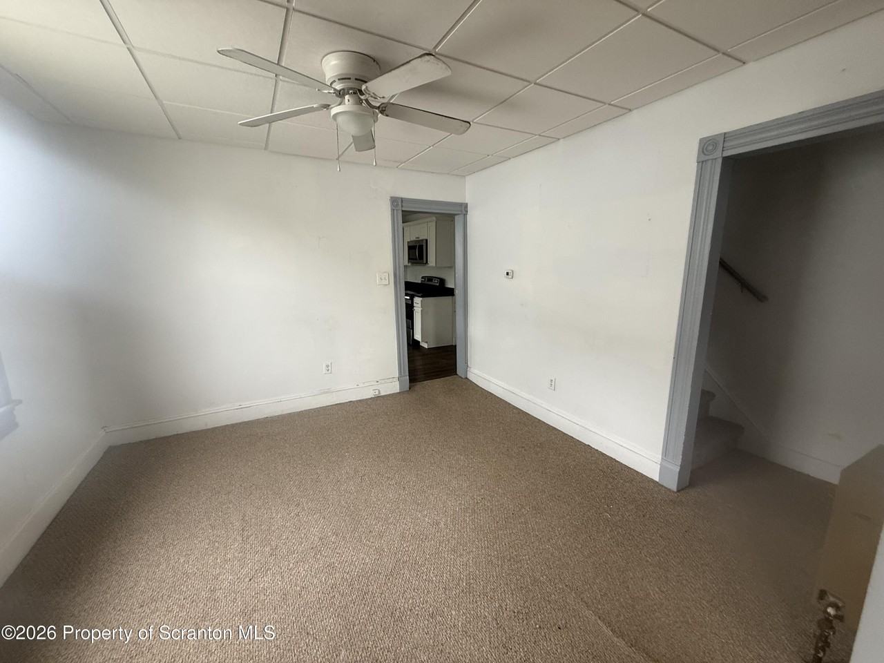 516 4th St - Photo 3 of 8