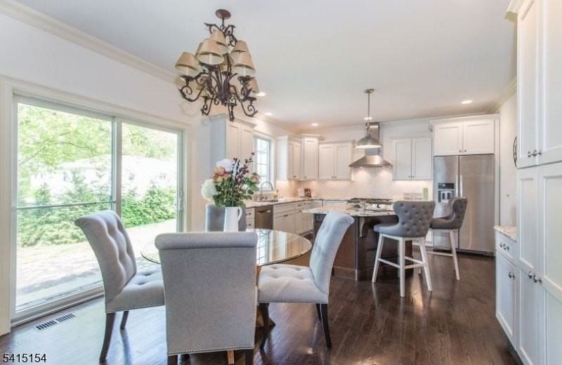 14 Cherry Ln - Photo 4 of 14