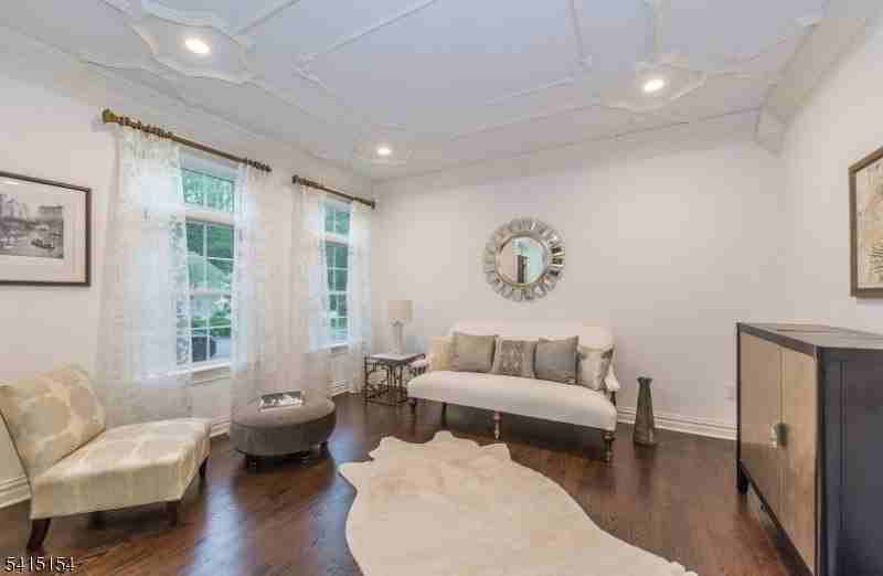 14 Cherry Ln - Photo 6 of 14