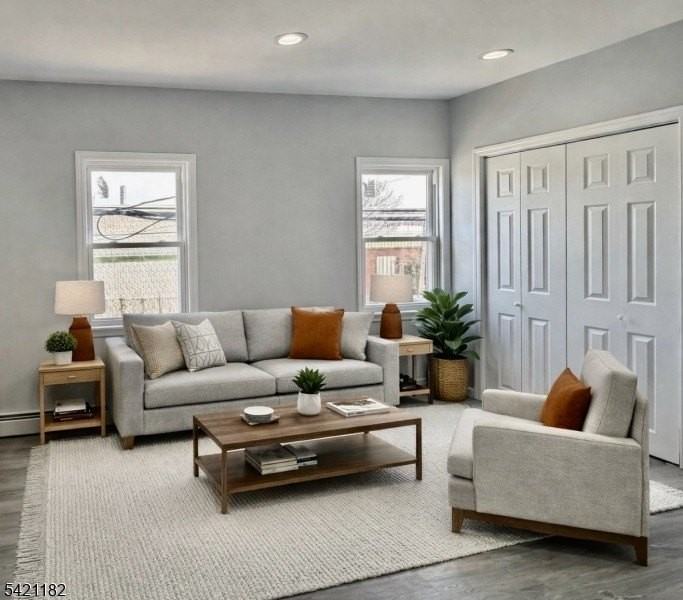 284 Getty Ave - Photo 2 of 7