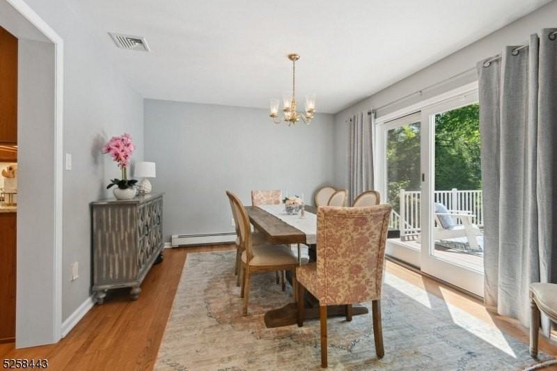 204 Deerfield Ln - Photo 7 of 33