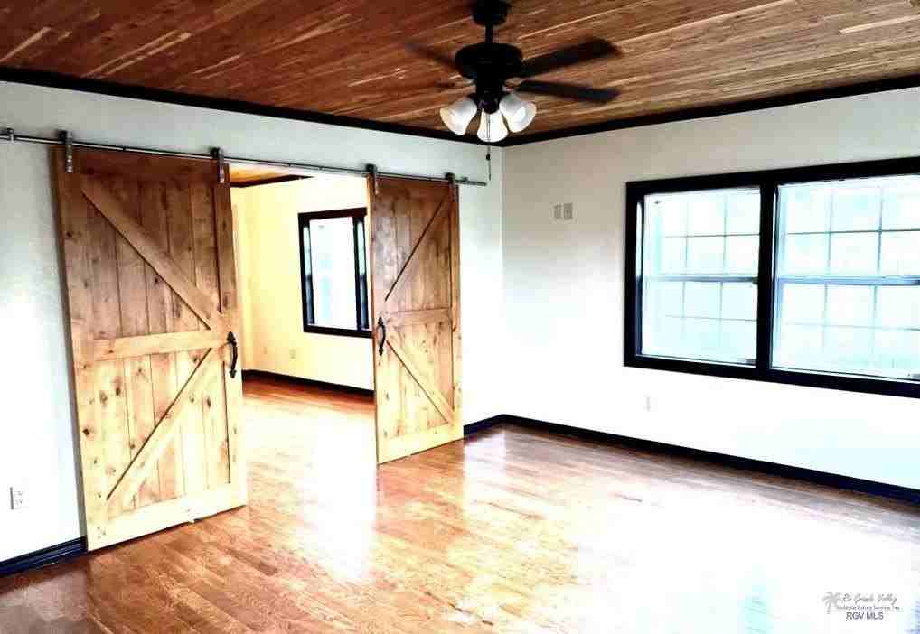 1010 W Madison Ave Unit A - Photo 4 of 22