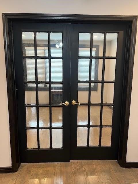 751 Garfield Ave - Photo 4 of 10