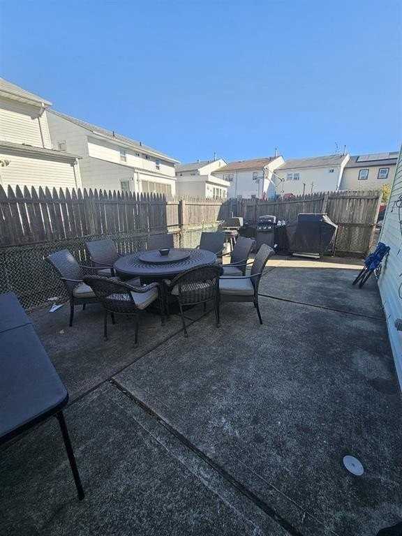 65 Suburbia Ct - Photo 3 of 3