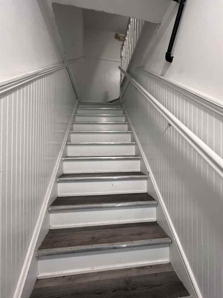 506 Grand St #2 - Photo 3 of 12