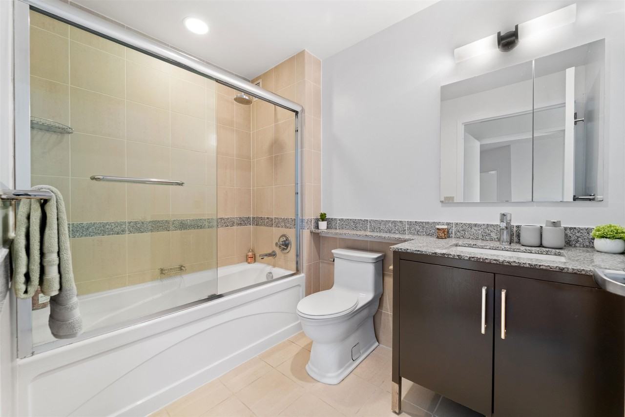 1 Shore Ln #1002 - Photo 7 of 18