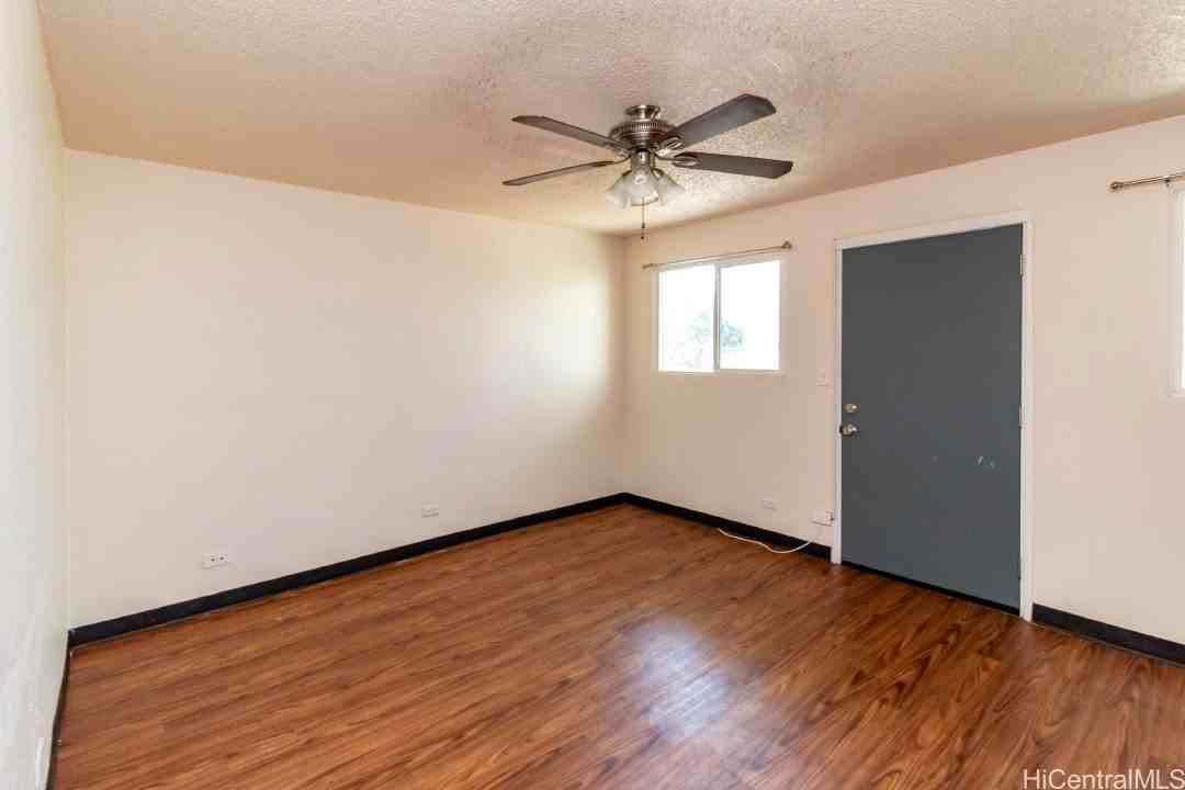 2503 Ala Wai Blvd Apt K - Photo 2 of 7