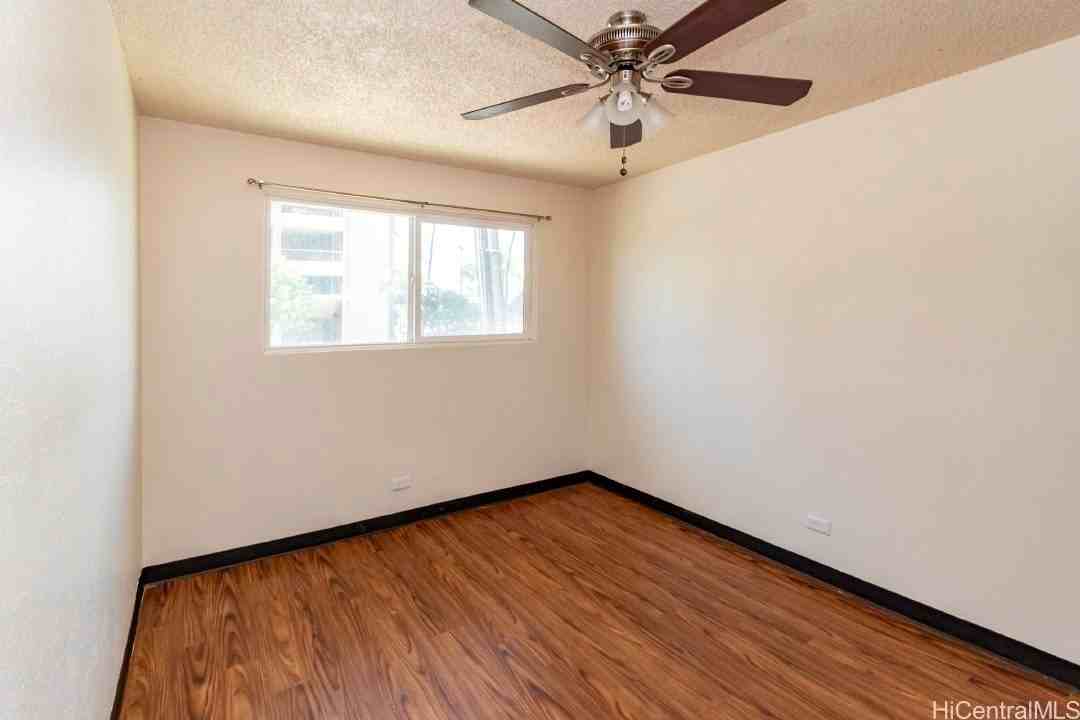 2503 Ala Wai Blvd Apt K - Photo 4 of 7