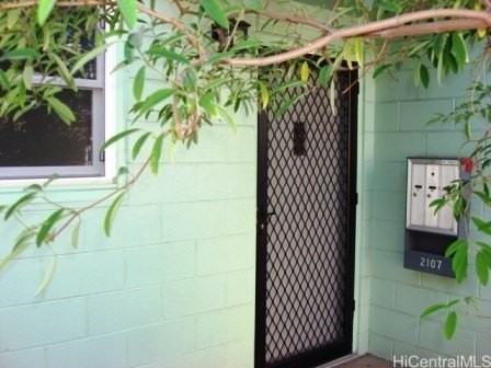 2107 Lime St Apt B - Photo 3 of 10