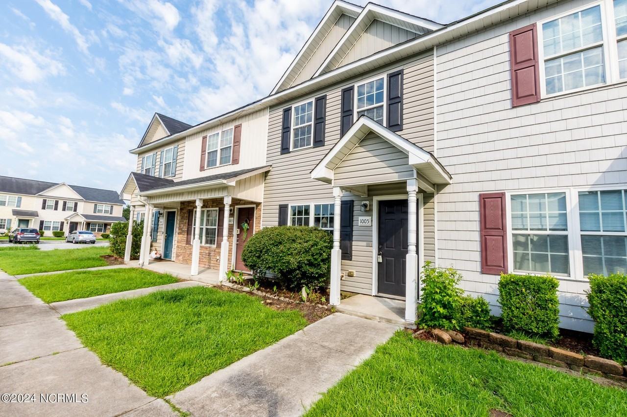 1005 Ornate Dr - Photo 3 of 28