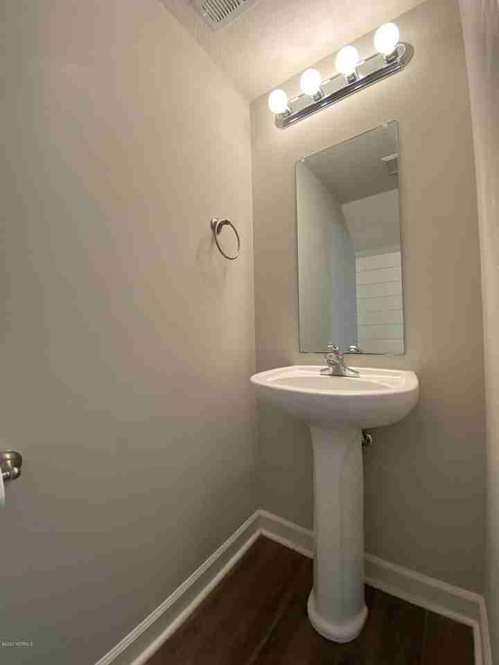 805 Springwood Dr - Photo 6 of 21