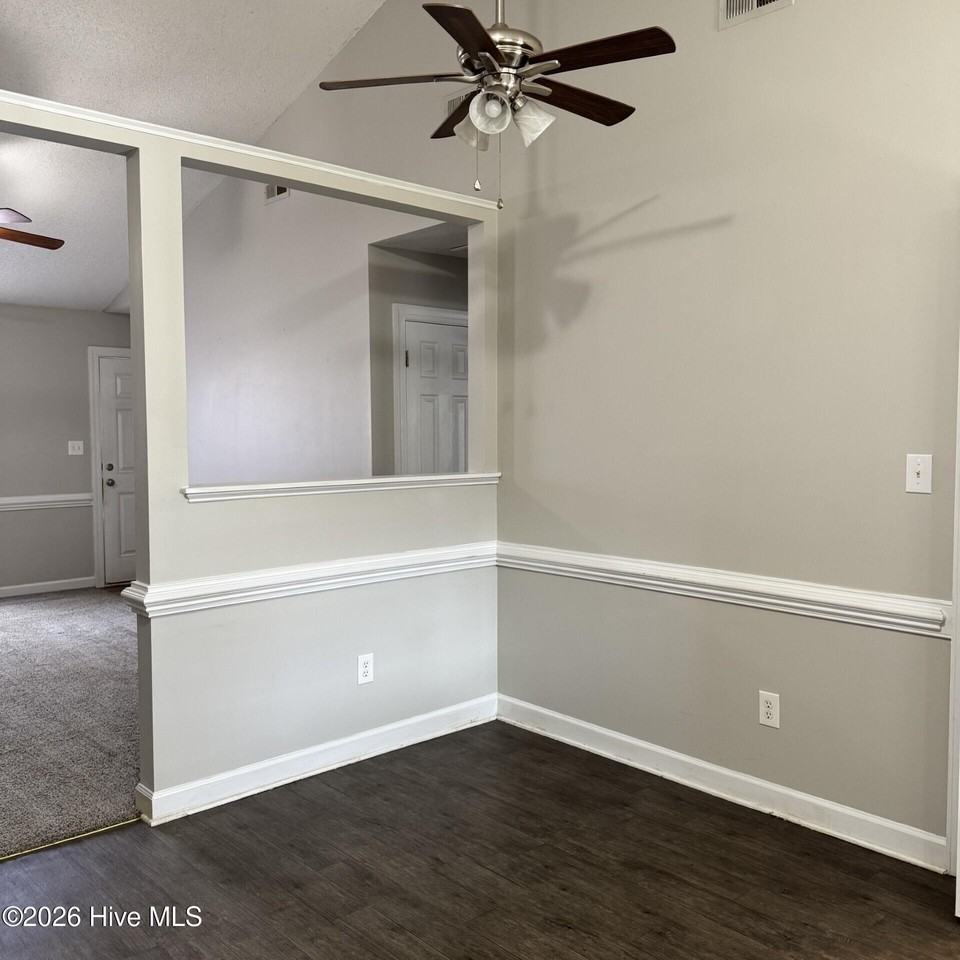 1201 Masters Ln Unit A - Photo 5 of 16