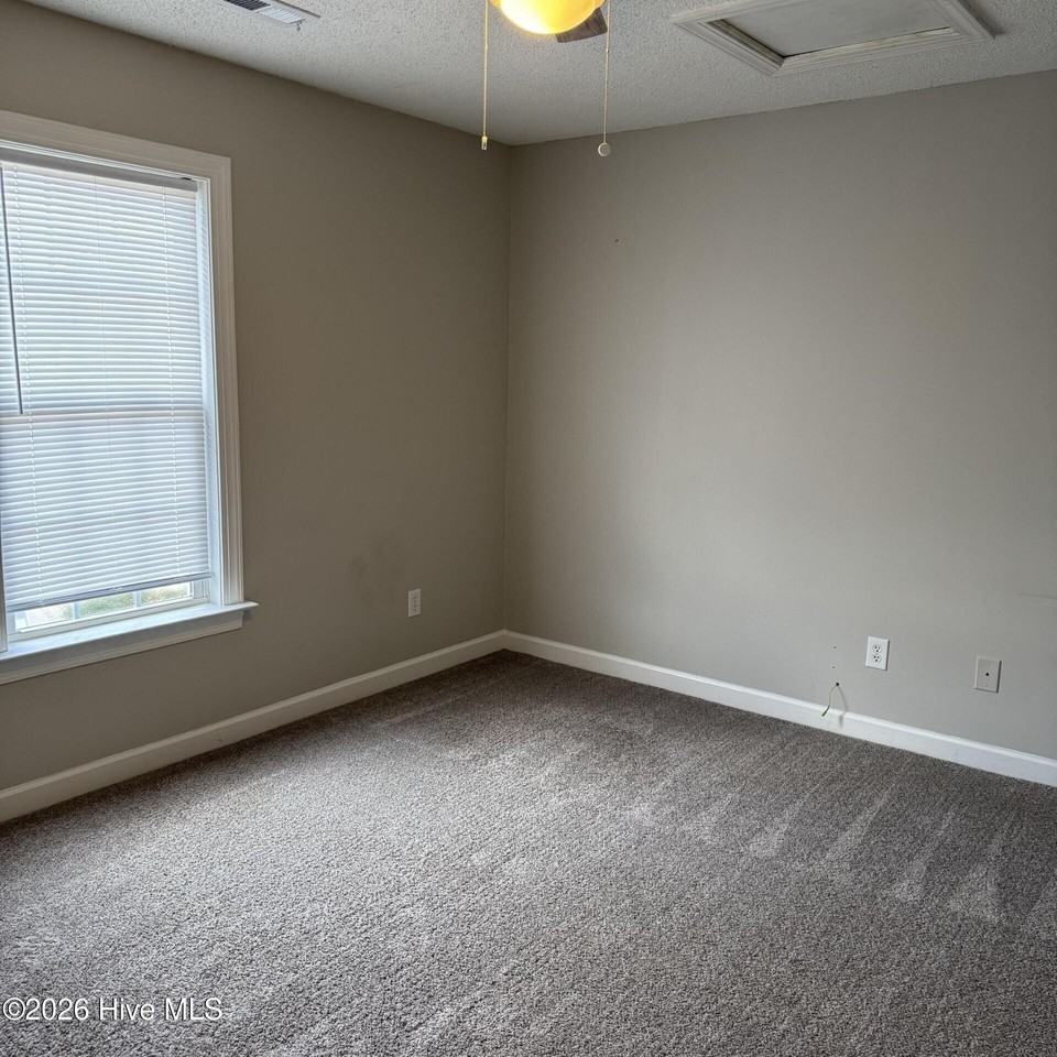 1201 Masters Ln Unit A - Photo 7 of 16