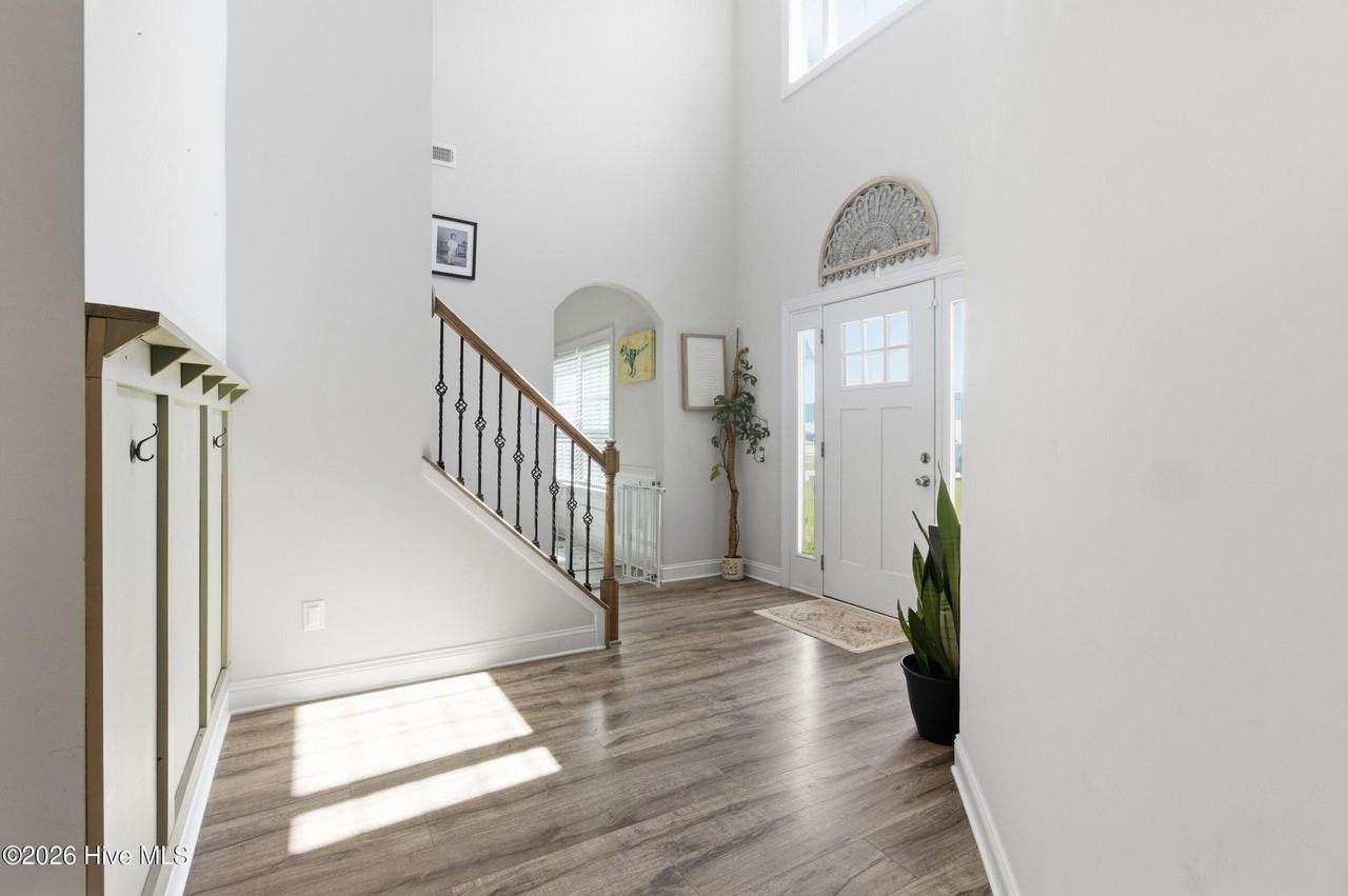 2012 Snapper St - Photo 4 of 44